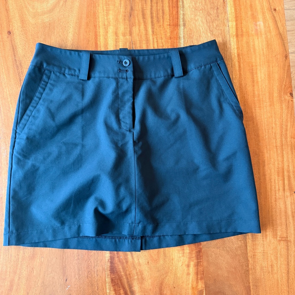 Nike Golf Women's Black Skort Size 8‎